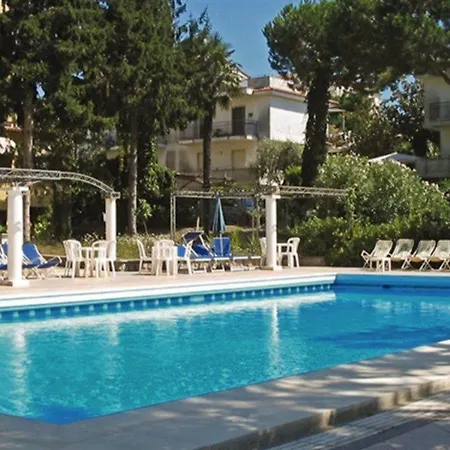 Delle Palme SantʼAgata sui Due Golfi