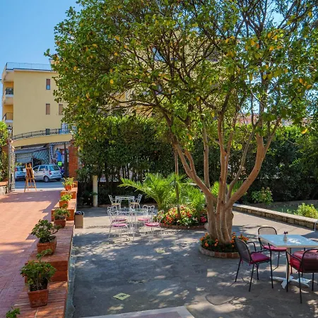 Delle Palme 4*